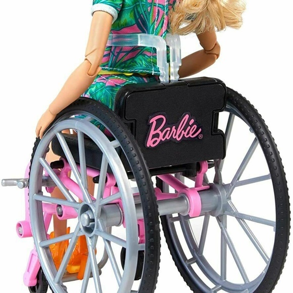 Barbie Doll With Wheelchair And Ramp, Blonde, Barbie® Fashionistas™ - Picture 5 of 8